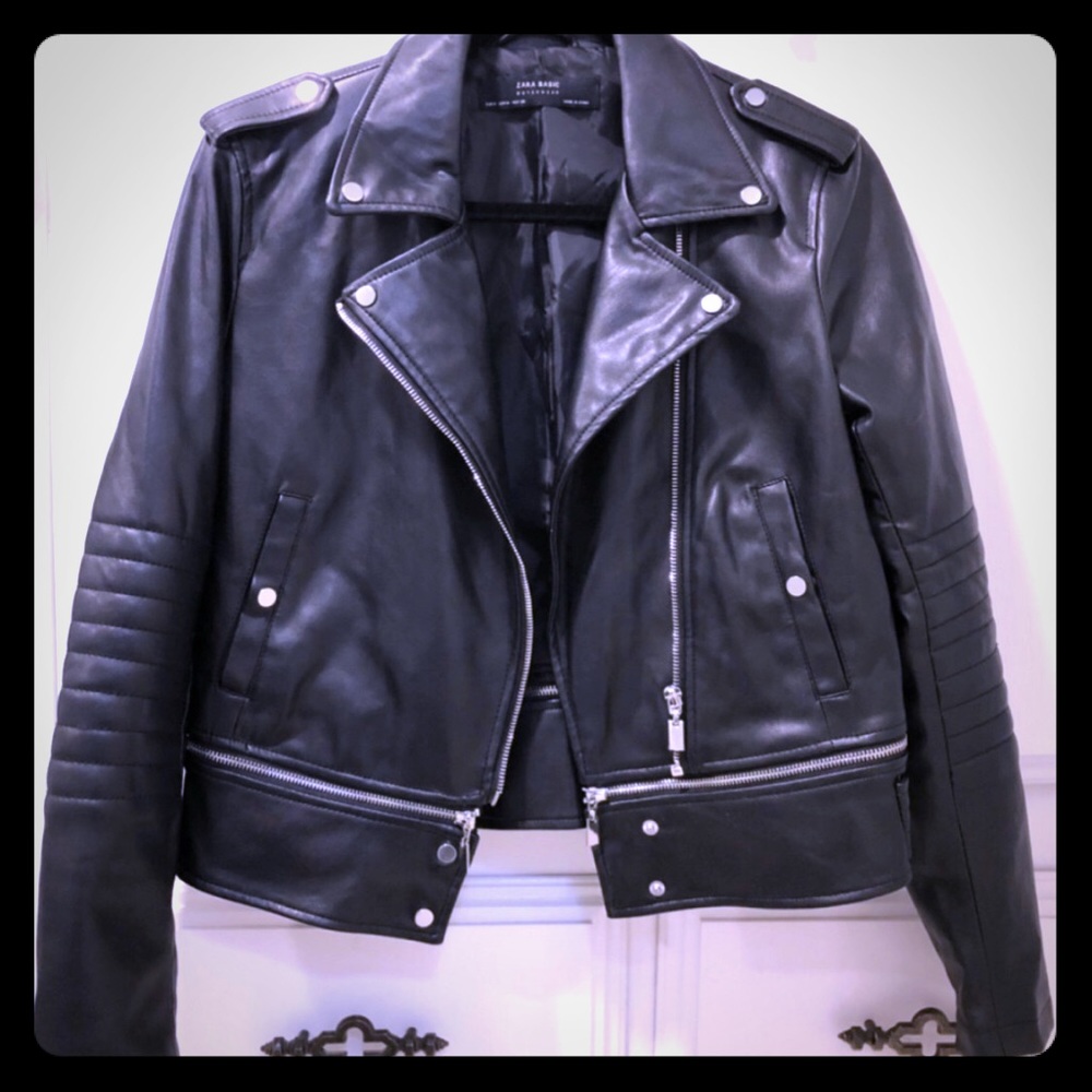 ZARA leather jacket...amazing condition 😍